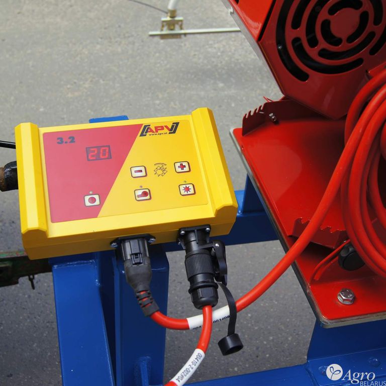 Приставка-распределитель технических культур и минеральных удобрений ОКТОПУС для сада