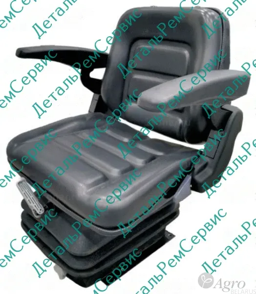 Сиденье 80SC2-6800010-03 (чехлы винилискожа + подлокотники)