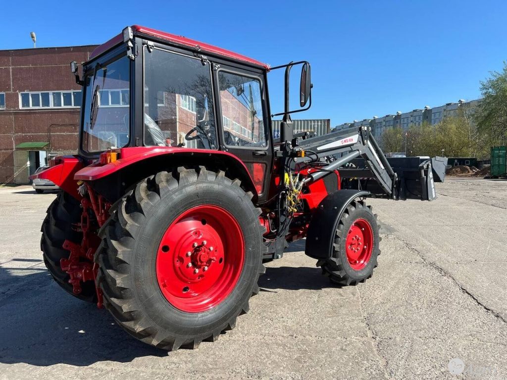  Трактор с фронтальным погрузчиком Беларус-952.3 Т229М